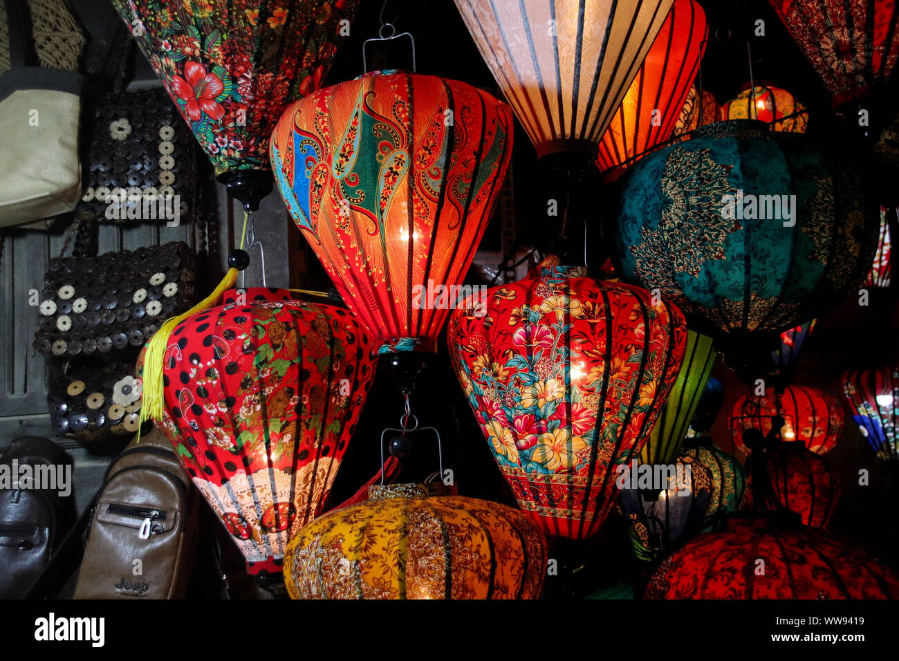 Belle lanterne cinesi durante il Light Festival di Hoi An, Vietnam Foto Stock