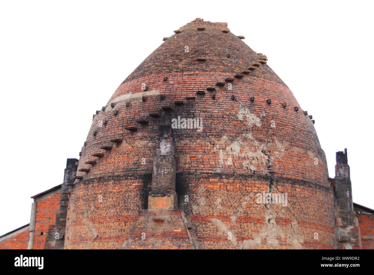 Forni giganti dell'alveare o forno a cupola di down-draft nel Vinh Lungo nel delta del fiume Mekong nel sud del Vietnam Foto Stock