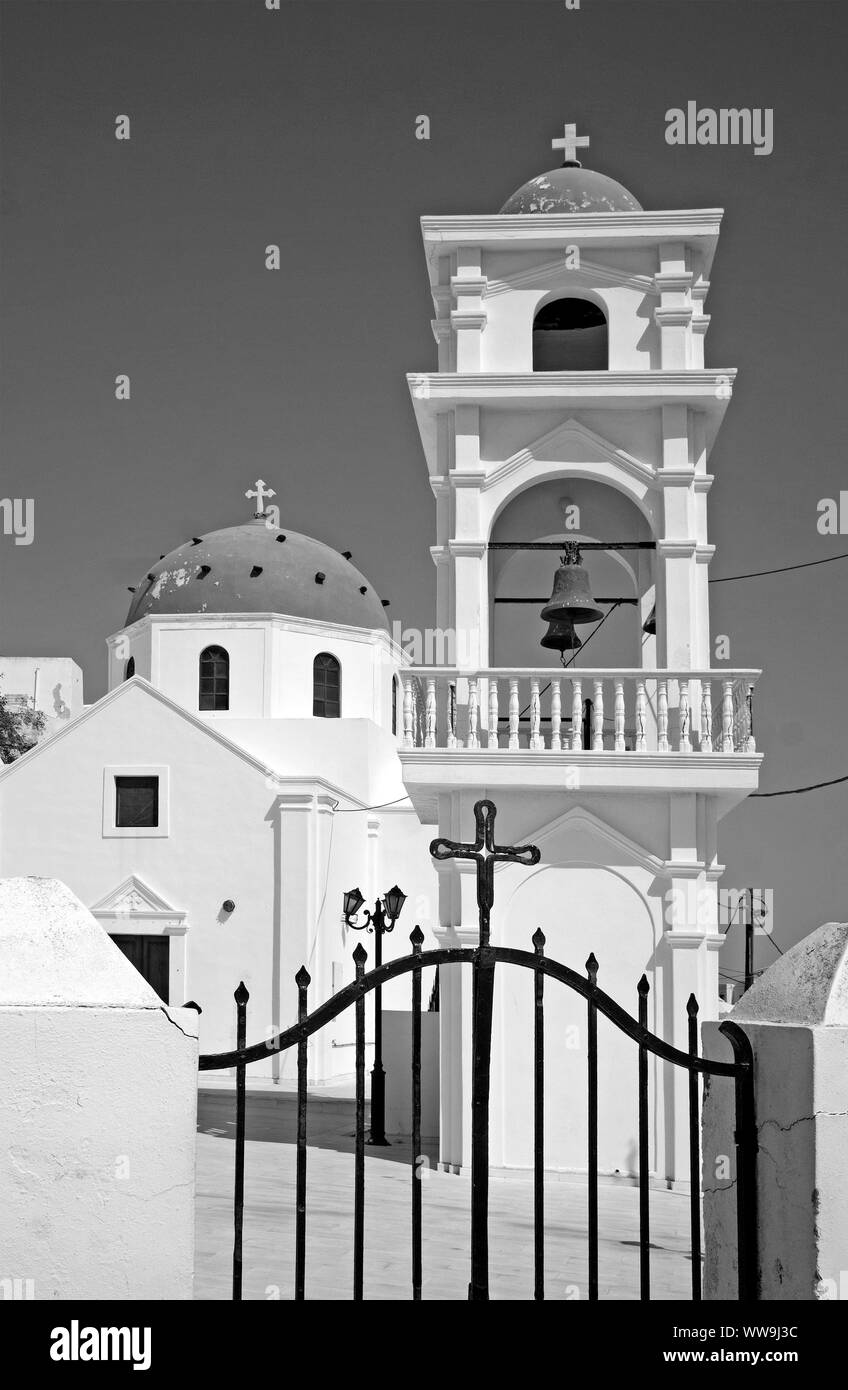 Chiesa sulla isola di Santorini Foto Stock