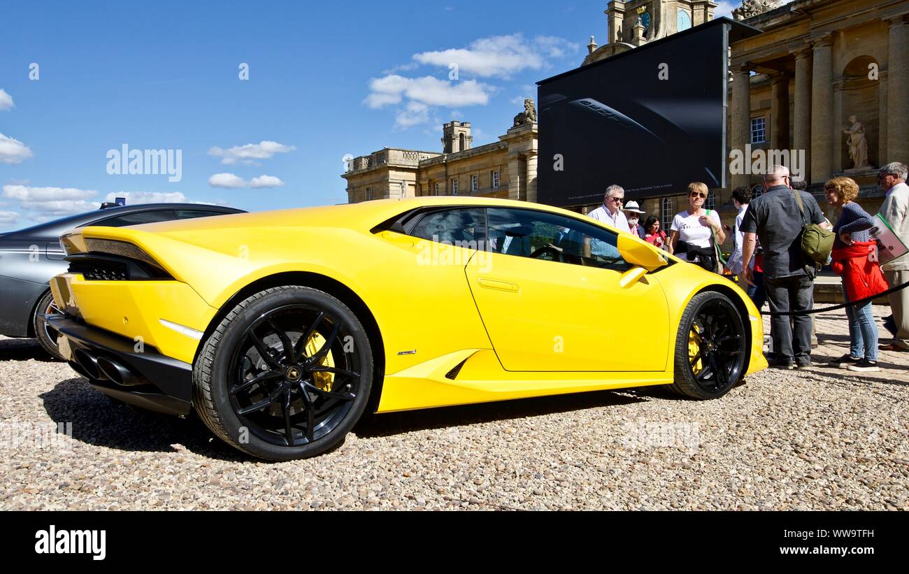 Lamborghini Huracán performante in mostra al Concours d'Eleganza a Blenheim Palace il 8 settembre 2019 Foto Stock