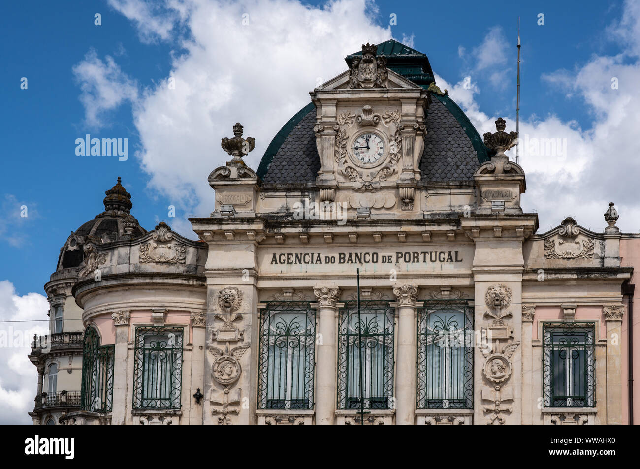 Esterno dell'Agencia do Banco de Portugal a Coimbra Foto Stock