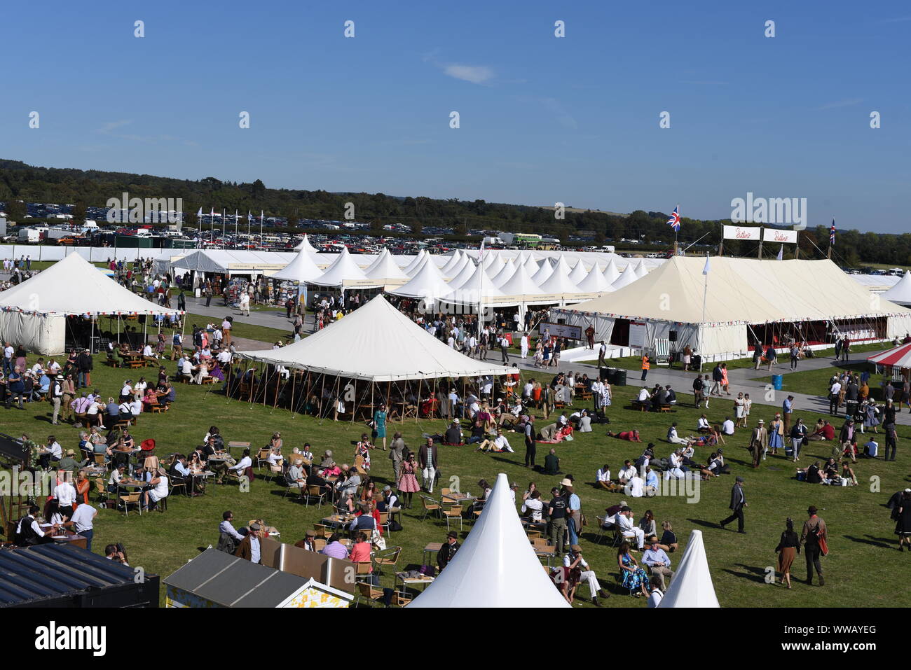 Goodwood 13 Settembre 2019 - "Oltre la strada' visualizza e intrattenimento Foto Stock