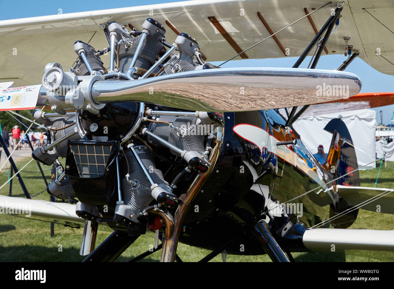Close up di un Jacobs motore radiale su un biplano sul display a 2019 CEA AirVentures show di Oshkosh, Wisconsin Foto Stock