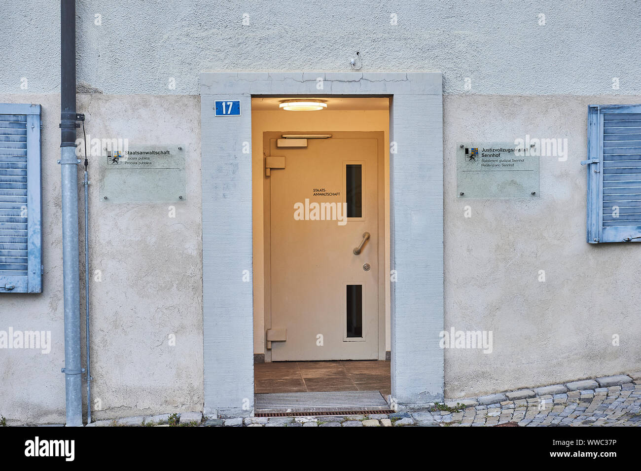 Coira, Schweiz. 15. Settembre 2019. Der Sitz der Staatsanwaltschaft Grigioni an der Sennhofstrasse 17 in Chur. Foto Stock
