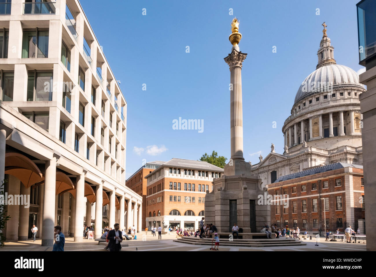 Londra, UK, 2 Agosto 2019 : Borsa di Londra noto come LSE è uno dei leader mondiali nella ufficio finanziario, situato accanto alla St Pauls Foto Stock