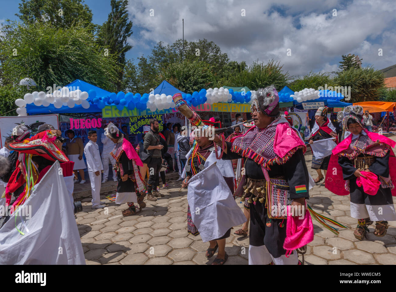 Carnevale annuale nel mese di marzo, per celebrare la battaglia di Jumbati nel 1816, che ha iniziato a Boliviano della indipendenza dalla Spagna, Tarabuco, Sucre, Bolivia Foto Stock