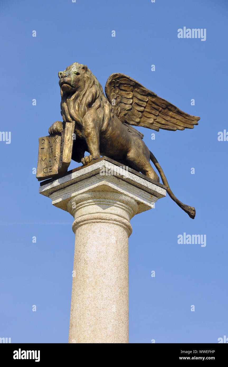 Leone alato statua, Salò, Italia, Europa Foto Stock