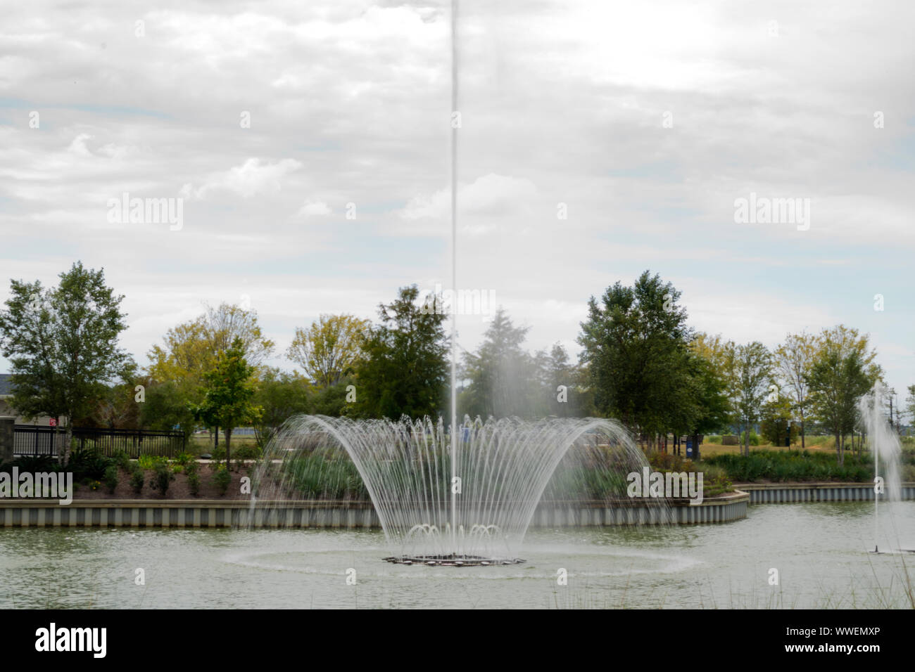 Fontana di acqua a OWA parco divertimenti di Foley, Alabama, Stati Uniti d'America. Foto Stock