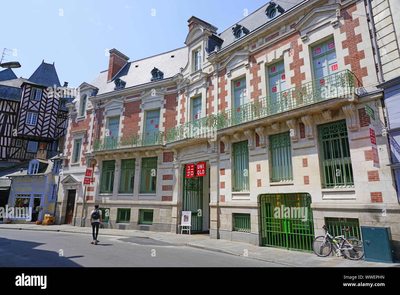 RENNES, Francia -23 LUG 2019- vista di un negozio Uniqlo a Rennes, Francia. Uniqlo giapponese è un rivenditore di vestiti. Foto Stock