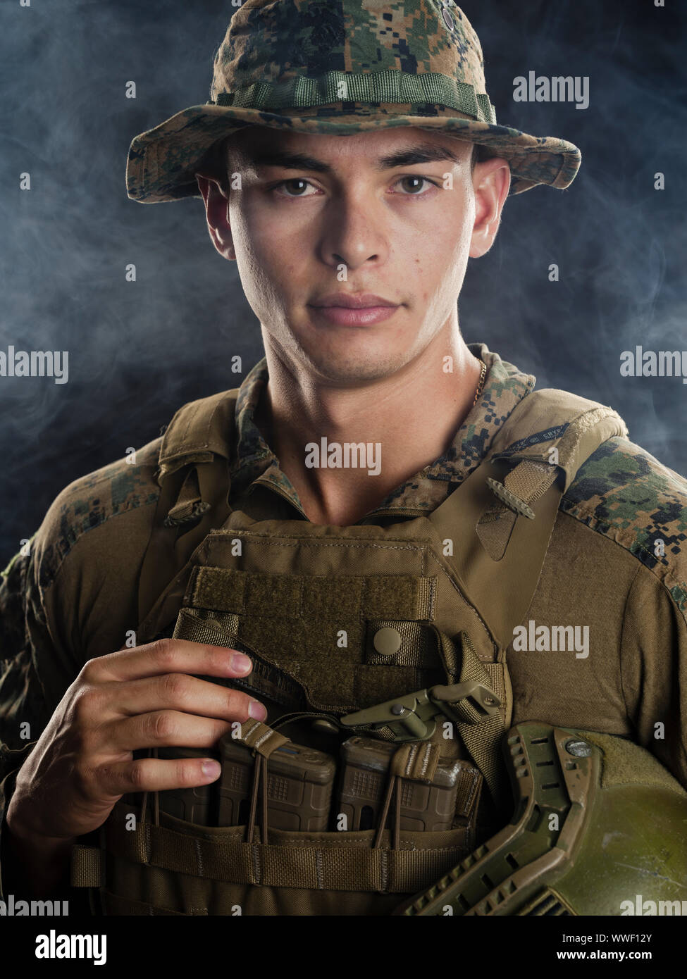 Stati Uniti Marine in uniforme di mimetizzazione Foto Stock
