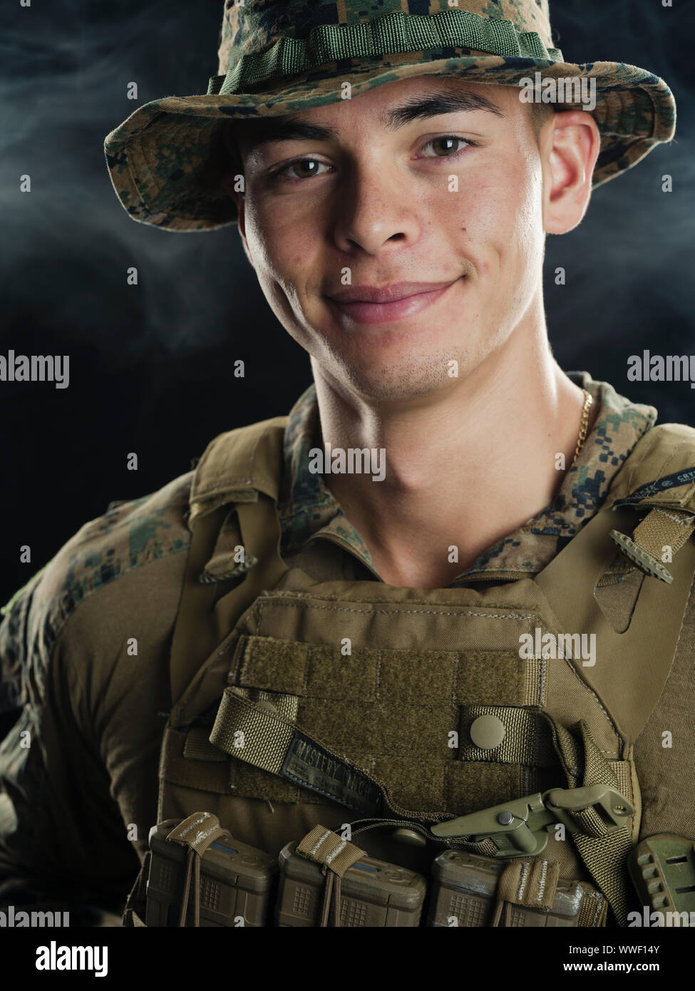 Stati Uniti Marine in uniforme di mimetizzazione Foto Stock