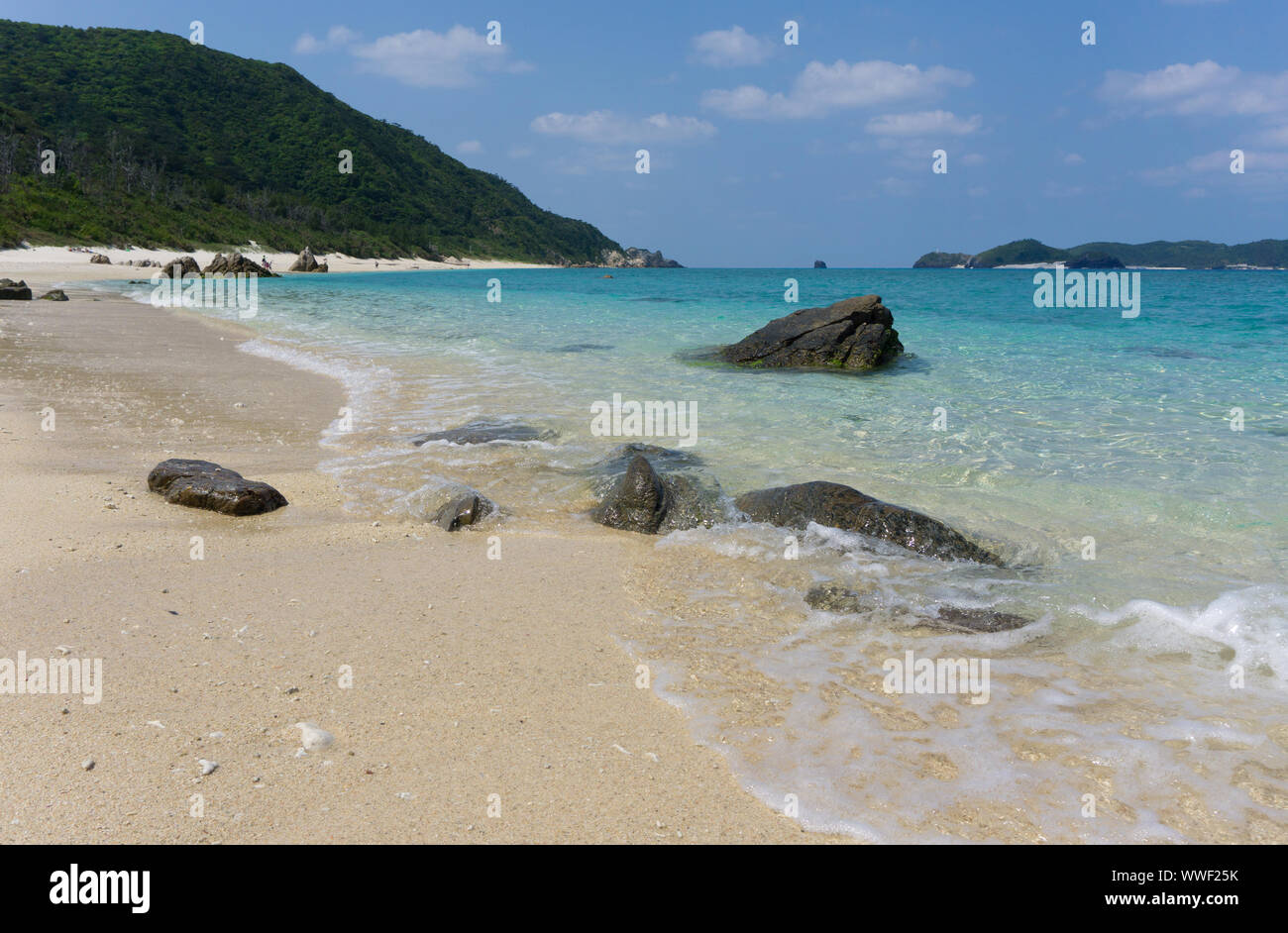 Vista della spiaggia tropicale su Aka jima nel Kerama Islands, Okinawa, in Giappone Foto Stock