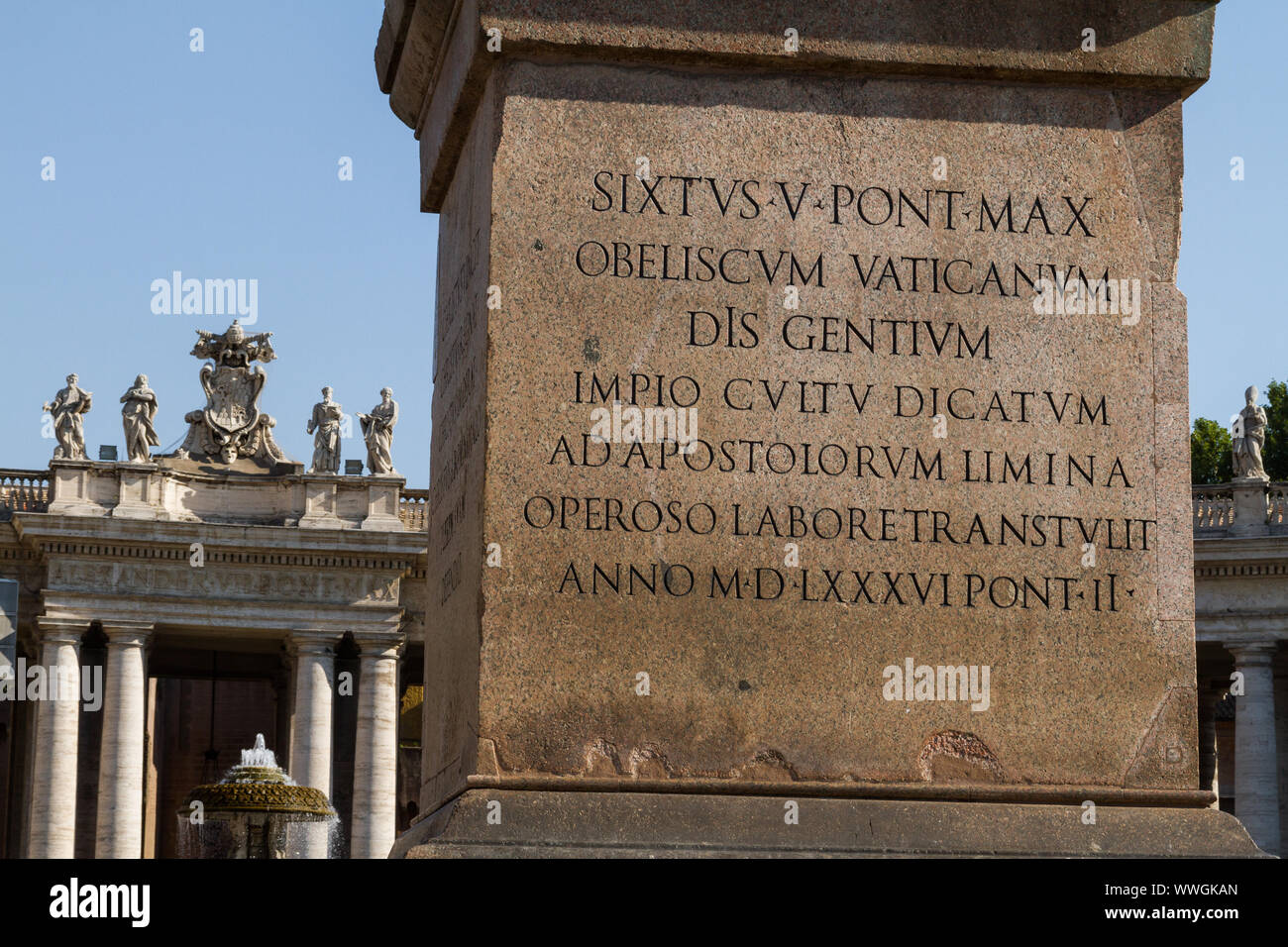Ita: Vaticano. obelisco Piazza San Pietro GER: Vatikan. Petersplatz obelisco Foto Stock