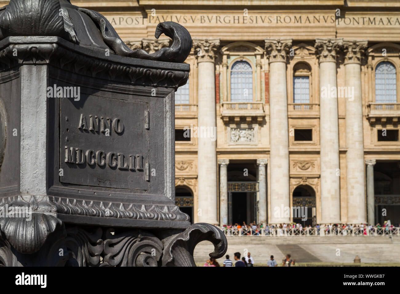 Ita: Vaticano. La Basilica di San Pietro GER: Vatikan. Petersdom Foto Stock