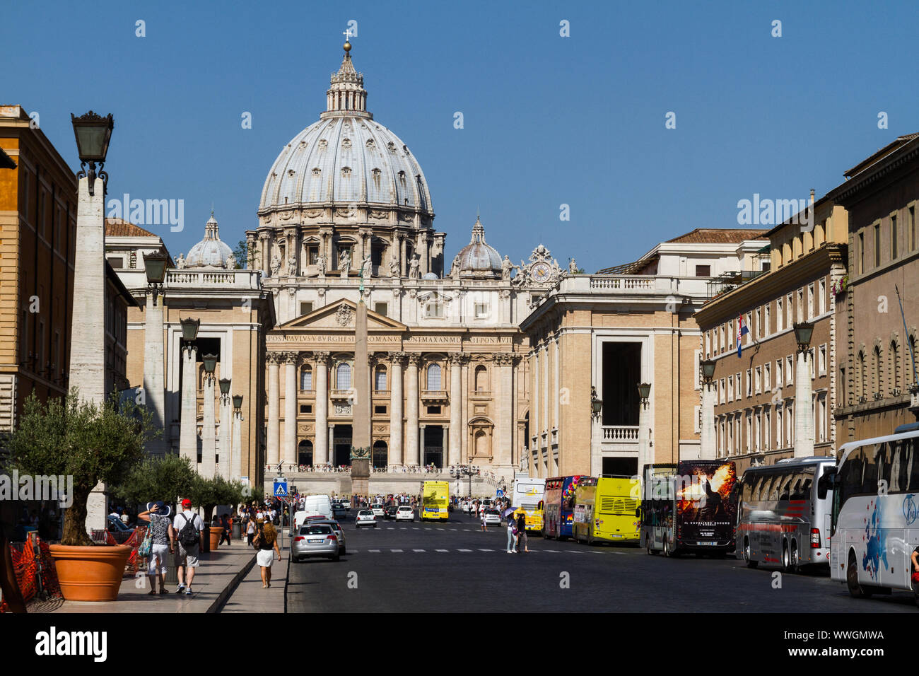 Ita: Roma. vista della Basilica di San Pietro e Piazza San Pietro GER: Rom. Blick auf Petersdom und Petersplatz Foto Stock