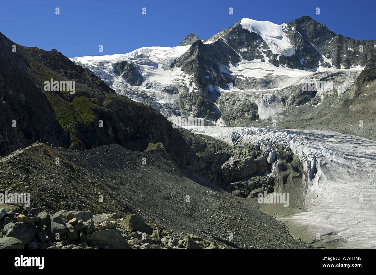 Calderone del ghiacciaio di Moiry e i picchi di Mourti Foto Stock