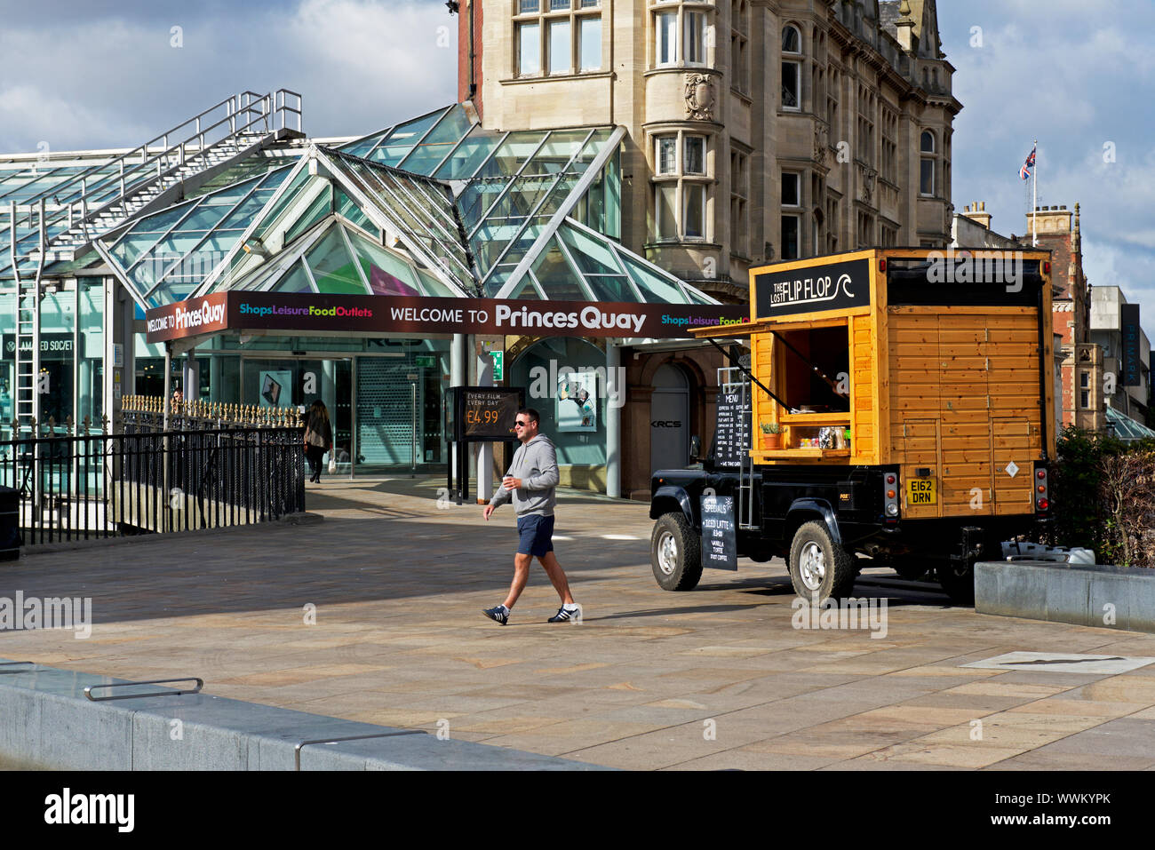 Café Mobili nel centro di Hull, East Yorkshire, Inghilterra, Regno Unito Foto Stock