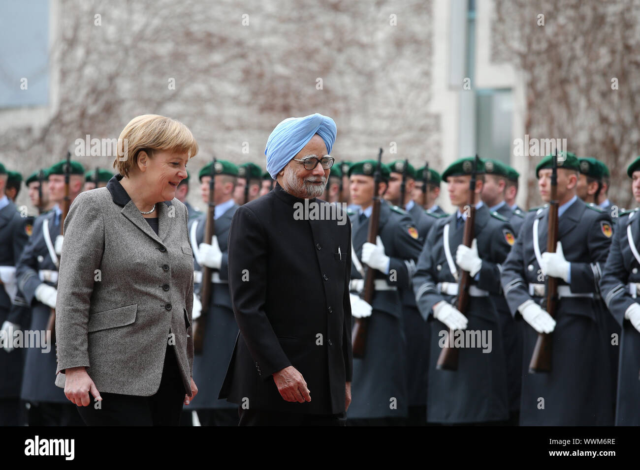 PM indiano Singh ha accolto con tutti gli onori militari. Foto Stock