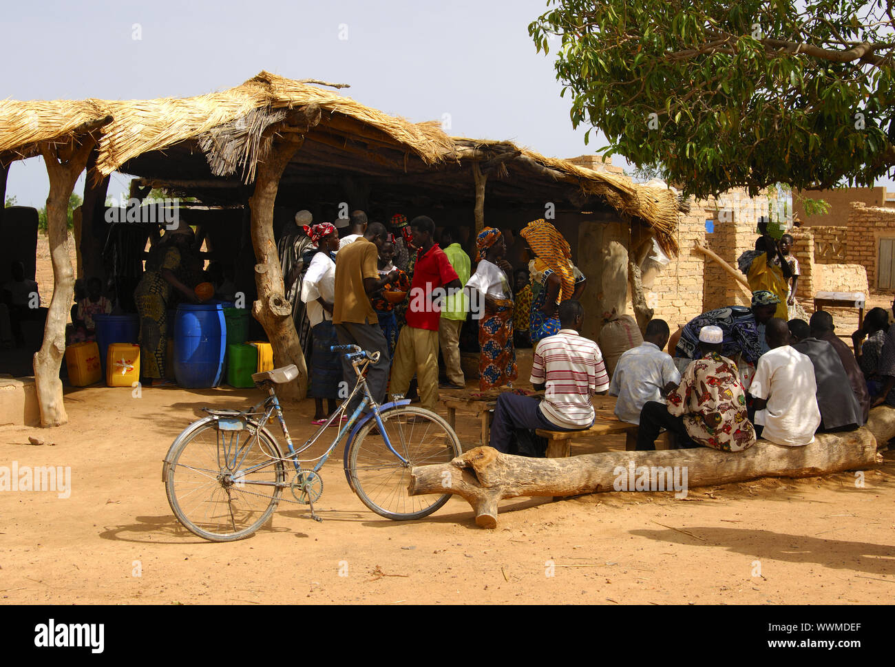 Ristorante in un villaggio del Burkina Faso Foto Stock