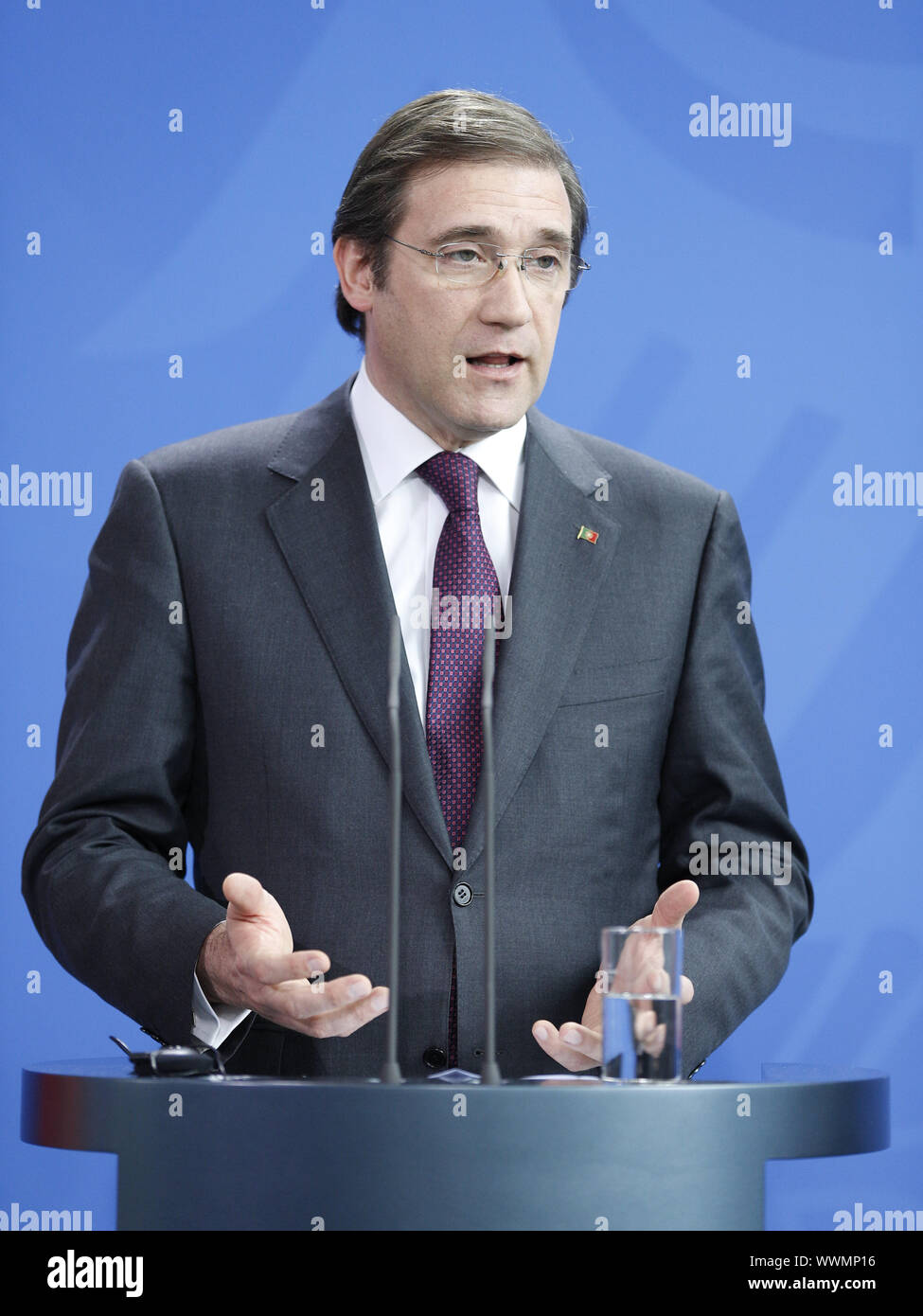 Merkel riceve Coelho, il Primo Ministro della Repubblica portoghese, a Berlino. Foto Stock