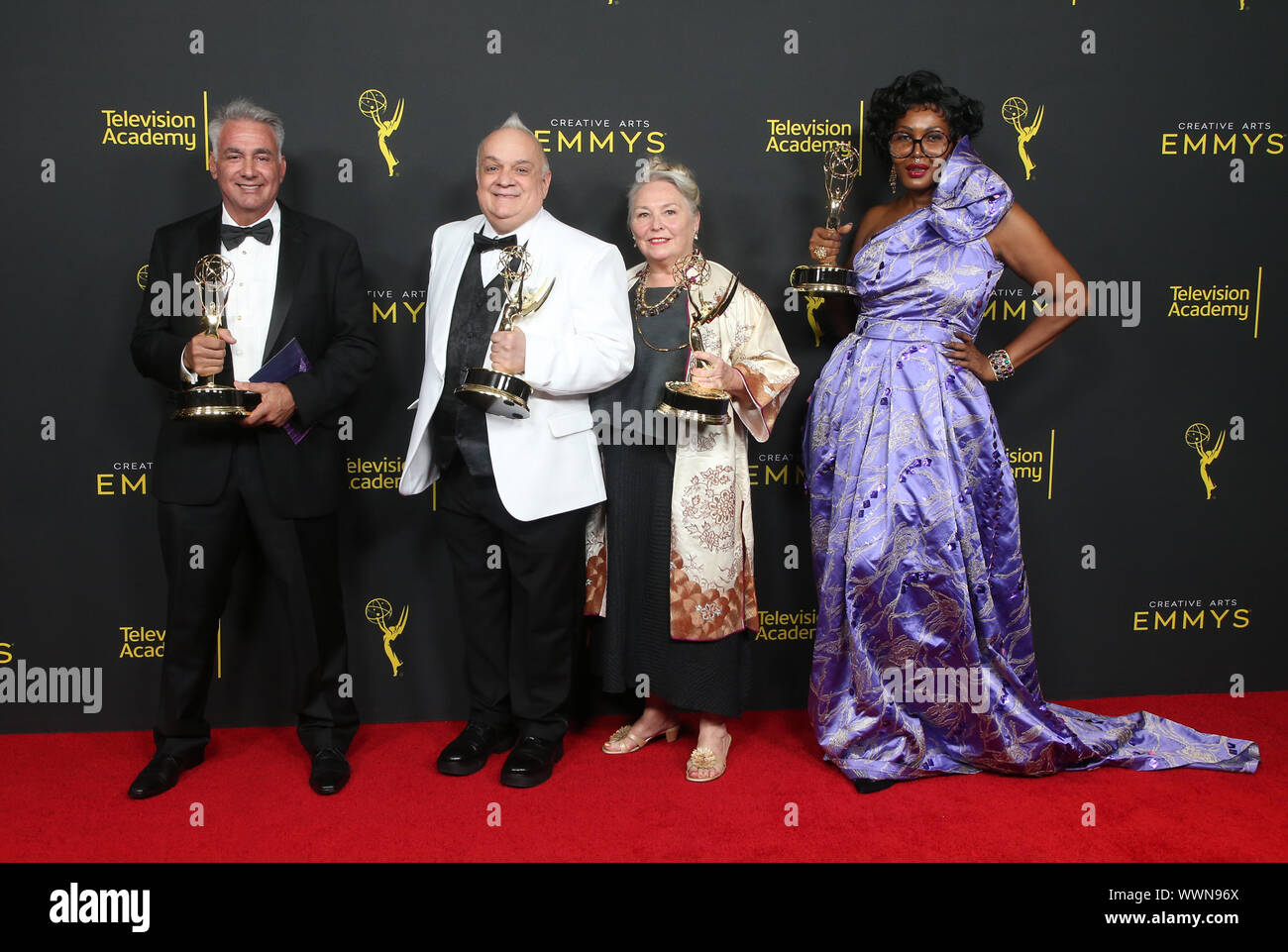 Los Angeles, Ca. Xv Sep, 2019. Jerry DeCarlo, Jon Jordan, Peg Schierholz, Saban Majeed, a 2019 Creative Arts Emmy Awards Giorno 2 Sala Stampa presso il Microsoft Theatre di Los Angeles, la California il 15 settembre 2019. Credito: Faye Sadou/media/punzone Alamy Live News Foto Stock