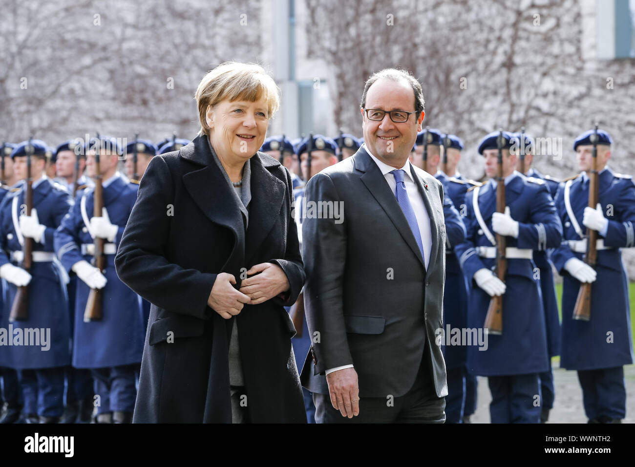 17. Tedesco-francese consiglio dei ministri di Berlino - La Merkel accoglie Holland Foto Stock