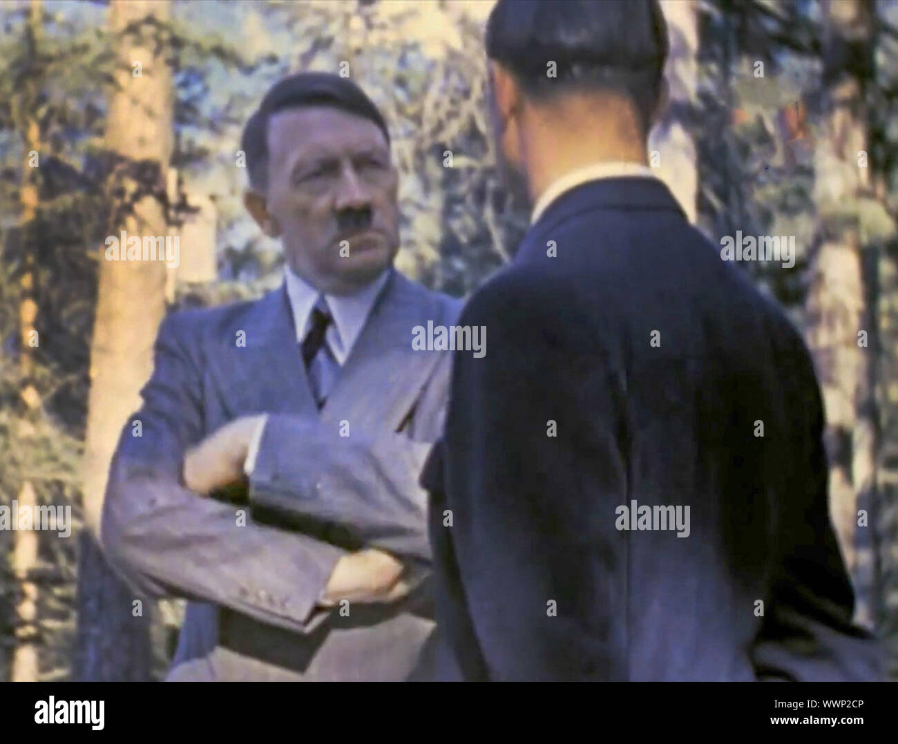 Adolf Hitler con il suo cane Foto Stock