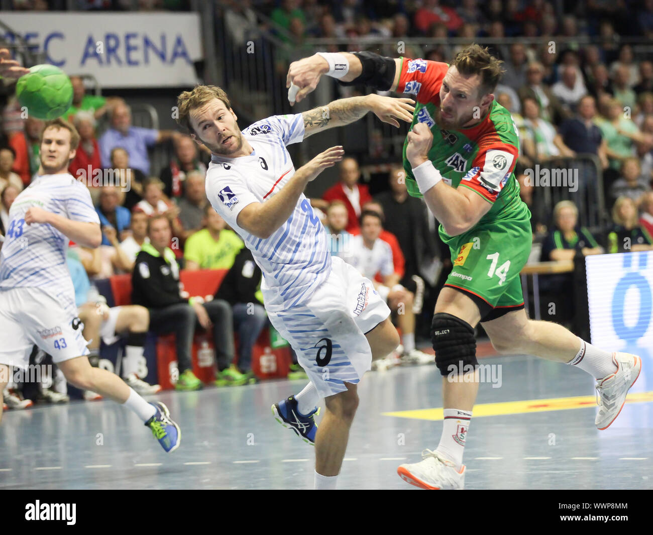 Giacobbe Bagersted(SC Magdeburg) Bundesliga-Saison 2015/16,7.Spieltag SC Magdeburg-HSV Handball 27.9.15 Foto Stock