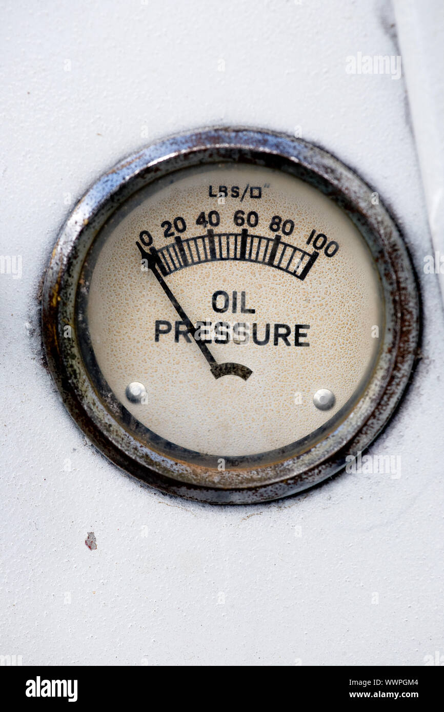 Manometro pressione olio Foto Stock