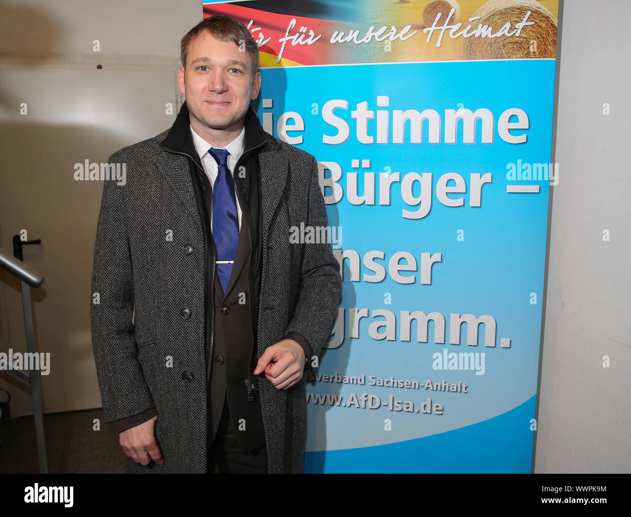 Presidente regionale dell'AFD in Sassonia-Anhalt André Poggenburg a una campagna rally AfD electio dello stato Foto Stock
