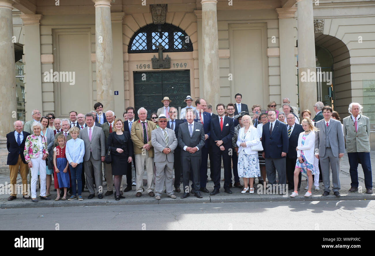 Eception per 110 anniversario di Magdeburg racing association da Magdeburg sindaco il dottor Lutz Trümper Foto Stock
