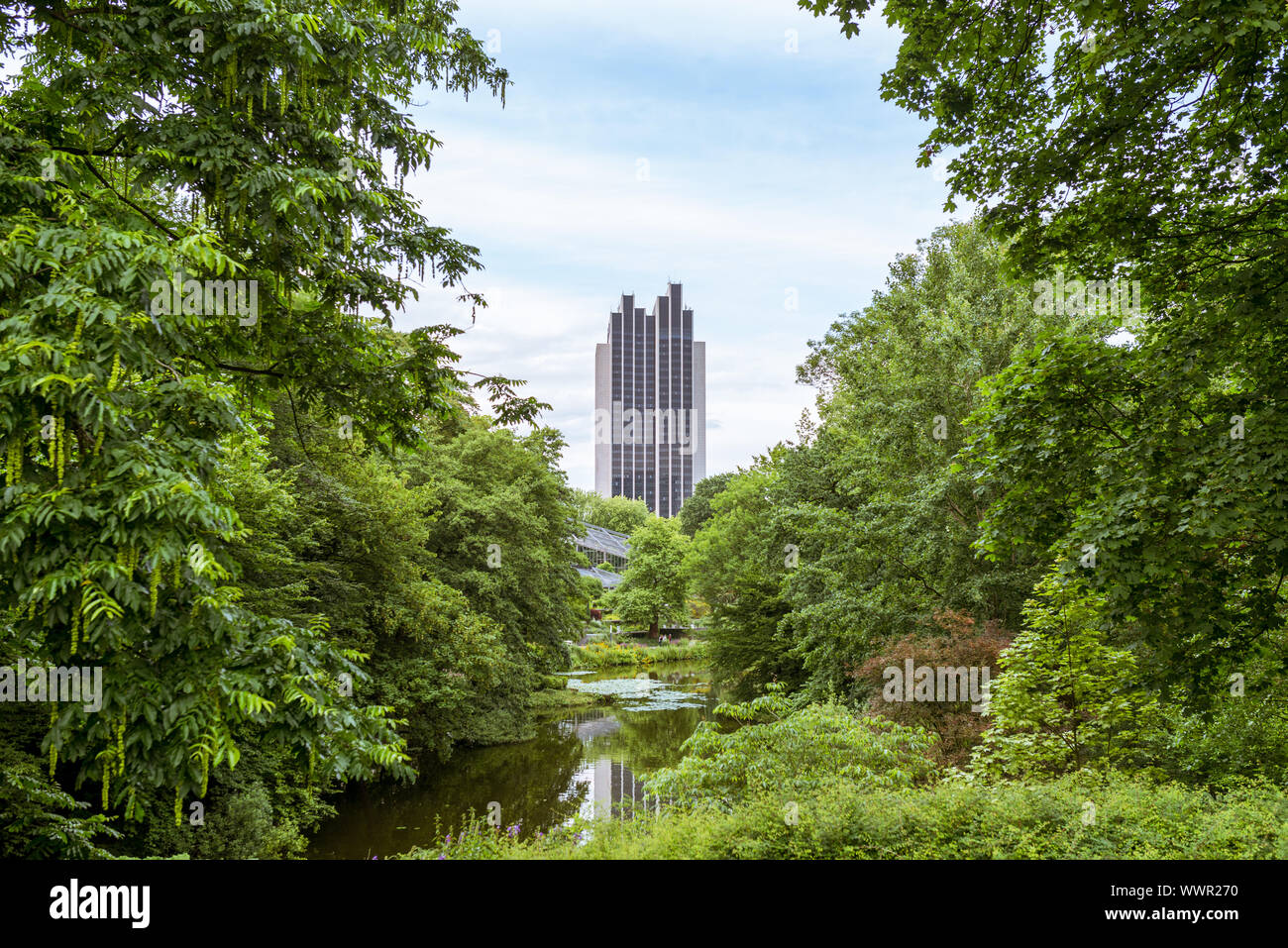 Il famoso parco urbano parco Planten un Blomen nel cuore di Amburgo Foto Stock