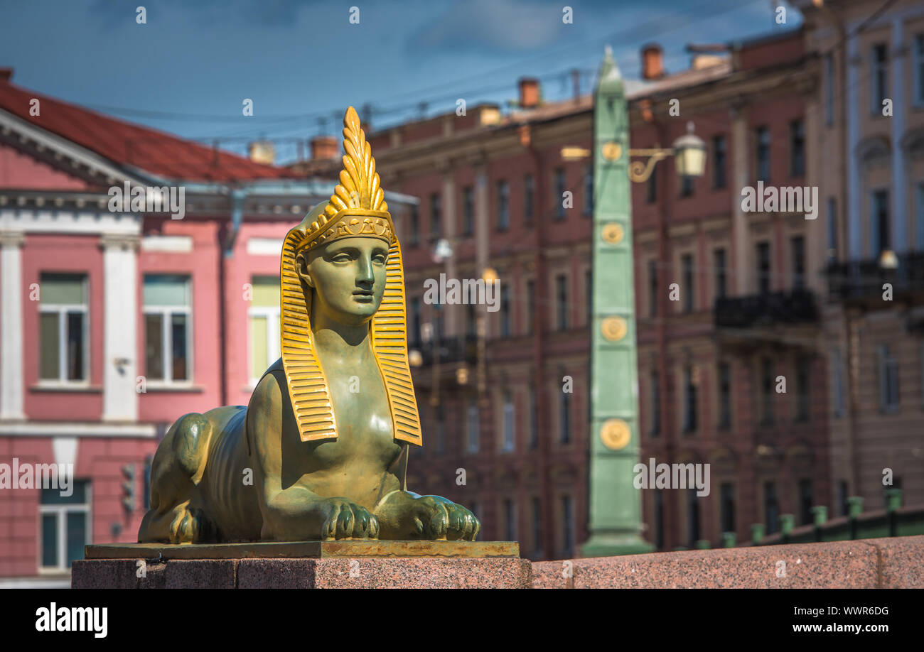 Sphinx egiziano di ponte sopra il fiume Fontanka, San Pietroburgo, Russia Foto Stock