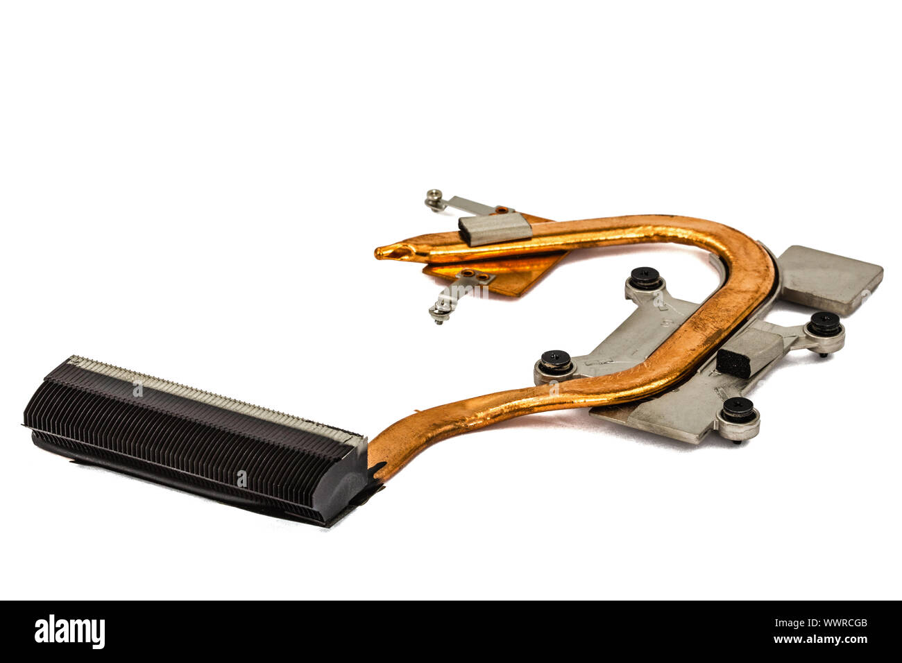Heatpipe e dei radiatori per il raffreddamento del processore del computer, sistema di raffreddamento, isolato su sfondo bianco Foto Stock