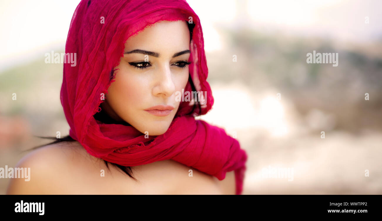 Bella donna araba Foto Stock