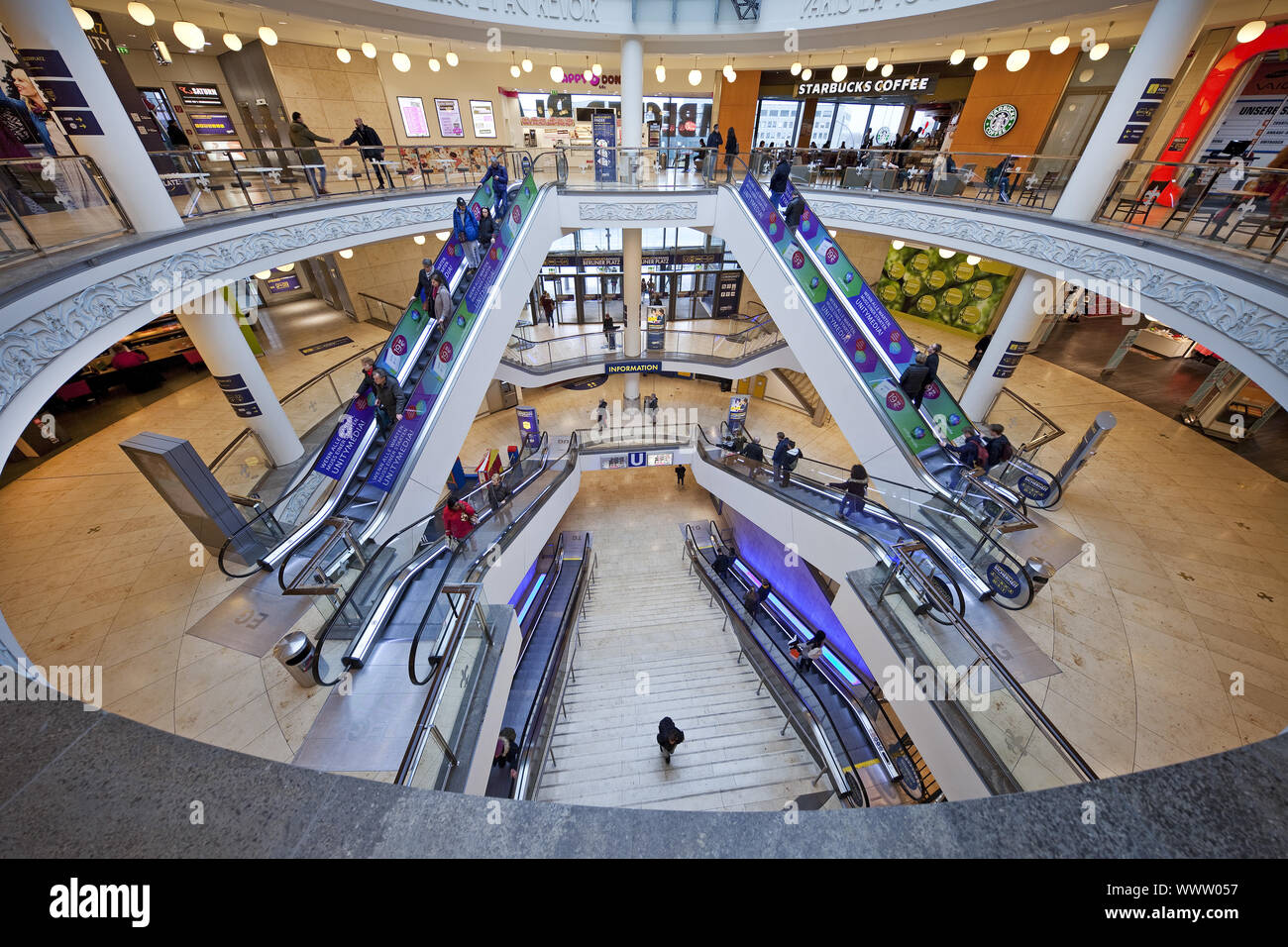 Centro commerciale piazza Limbecker Platz, Essen, la zona della Ruhr, Renania settentrionale-Vestfalia, Germania, Europa Foto Stock