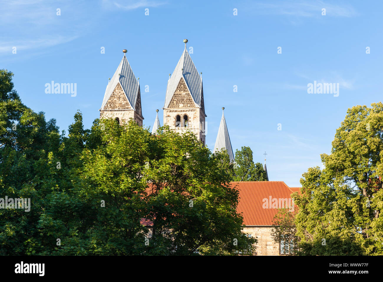 Domplatz Halberstadt Visualizza la Liebfrauenkirche Foto Stock