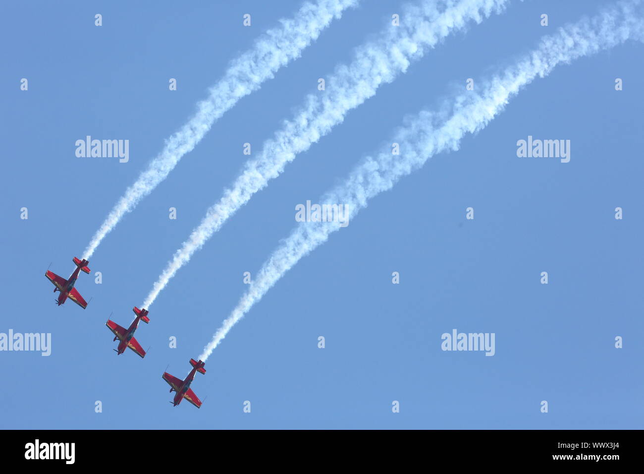 Hechtel, Belgio. Xv Sep, 2019. Le ali di tempesta aerobatic team del Croatian Air Force esegue presso l'International Sanicole Airshow in Hechtel, Belgio, Sett. 15, 2019. Credito: Wang Xiaojun/Xinhua/Alamy Live News Foto Stock