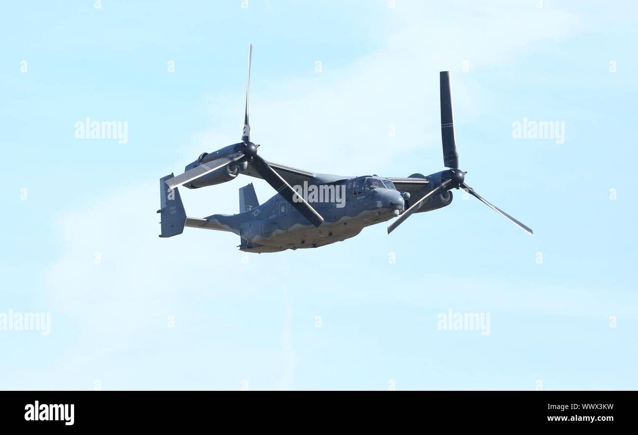 Hechtel, Belgio. Xv Sep, 2019. Un CV-22 Osprey aerei della United States Air Force esegue presso l'International Sanicole Airshow in Hechtel, Belgio, Sett. 15, 2019. Credito: Wang Xiaojun/Xinhua/Alamy Live News Foto Stock