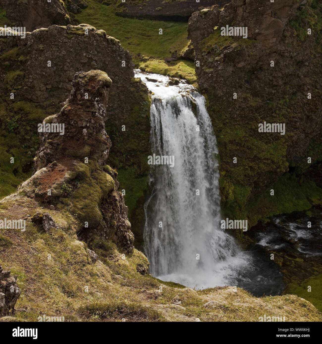 Cascata in Seljaland, fiume Seljalandsa, Sud Islanda, Islanda, Europa Foto Stock