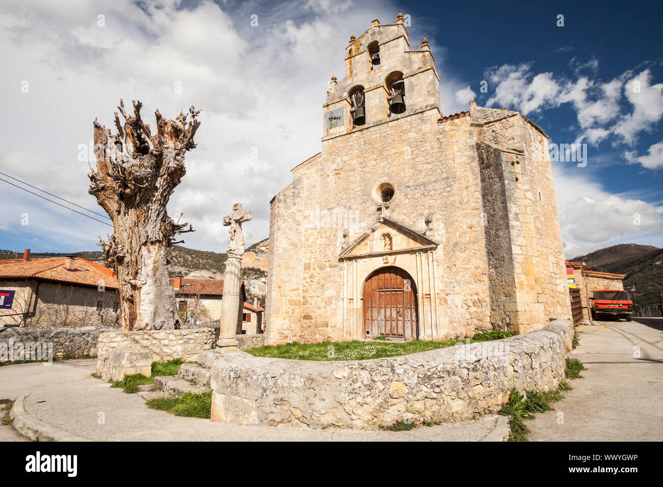 Pesquera de Ebro village, Paramos regione, Burgos, Spagna Foto Stock