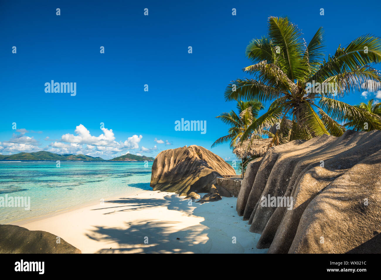 Tropical Island Beach, fonte d'Argent, La Digue, Seicelle Foto Stock