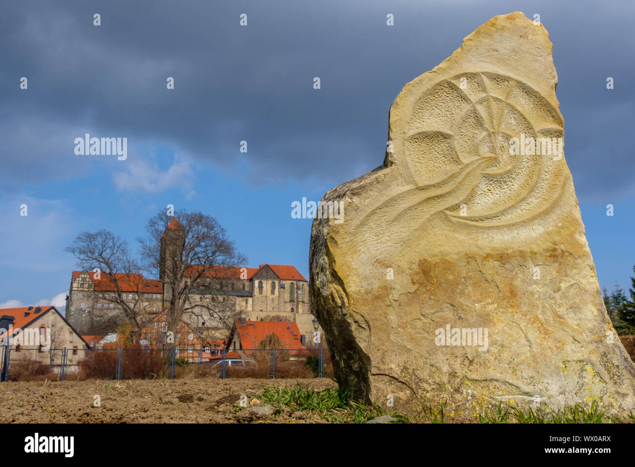 Vista del Castello di Quedlinburg in primavera Foto Stock