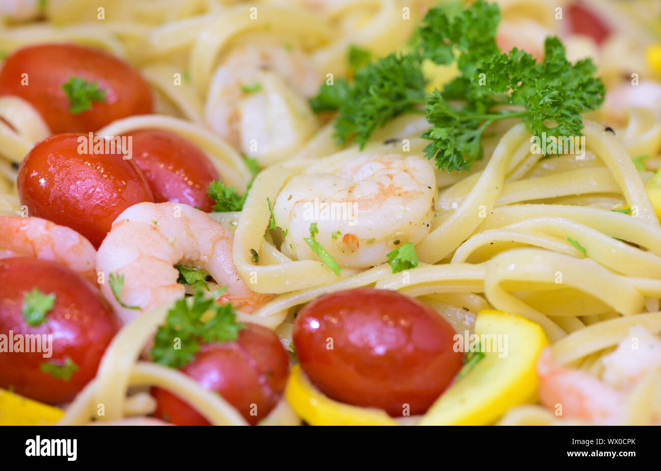 L'italiano con insalata di verdure fresche Foto Stock
