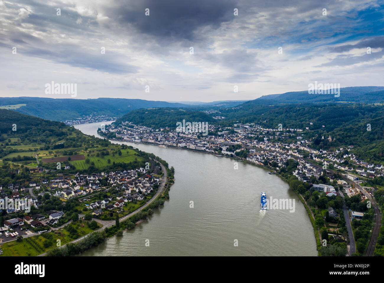 Vista dalla Gedeonseck giù per il Reno a Boppard, Sito Patrimonio Mondiale dell'UNESCO, valle del medio Reno, Renania-Palatinato, Germania, Europa Foto Stock