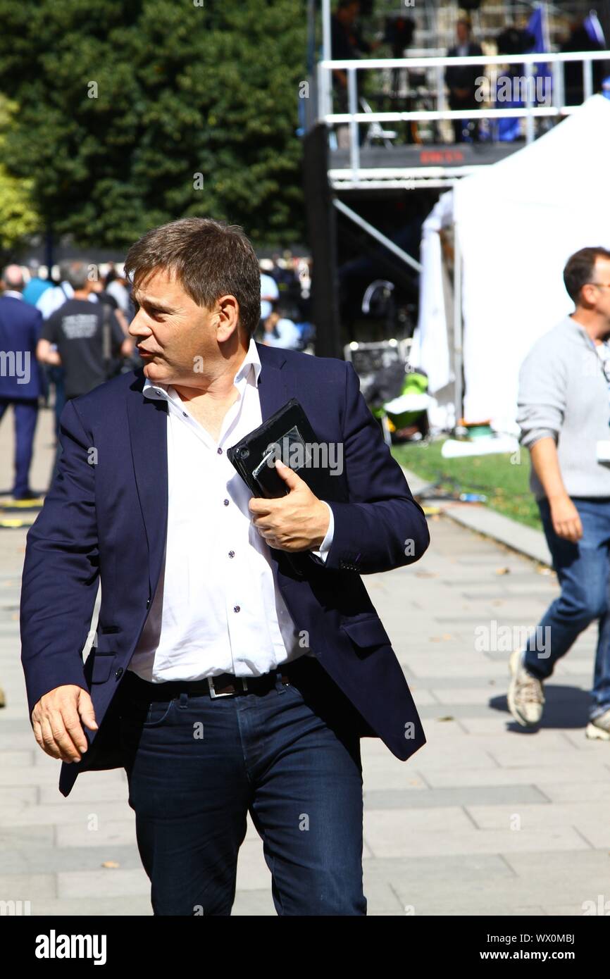 ANDREW BRIDGEN MP A WESTMINSTER, settembre 2019. I politici britannici. Partito conservatore MPS. MP per la North West LEICESTERSHIRE circoscrizione. TPORY MPS. BREXIT . Lasciare significa lasciare. Politica. Politica britannica. Foto Stock