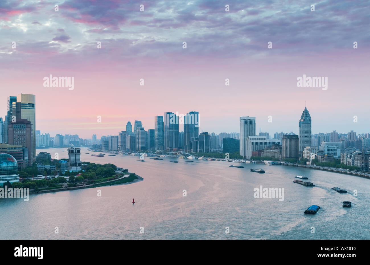 Fiume Huangpu piegare in mattina presto Foto Stock