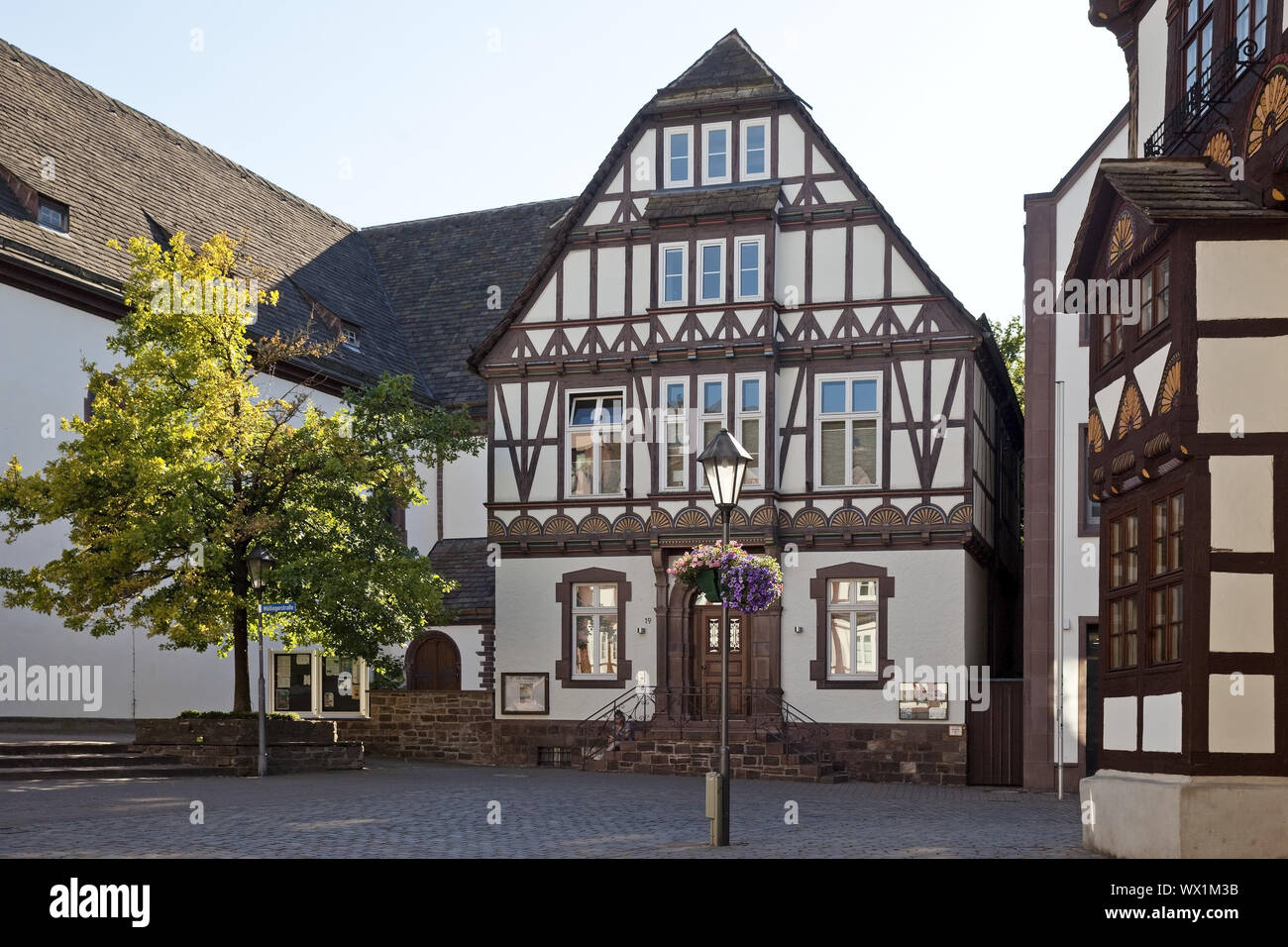 Storica casa in legno e muratura, Città Vecchia, Hoexter, Weserbergland, East Westfalia, Germania, Europa Foto Stock