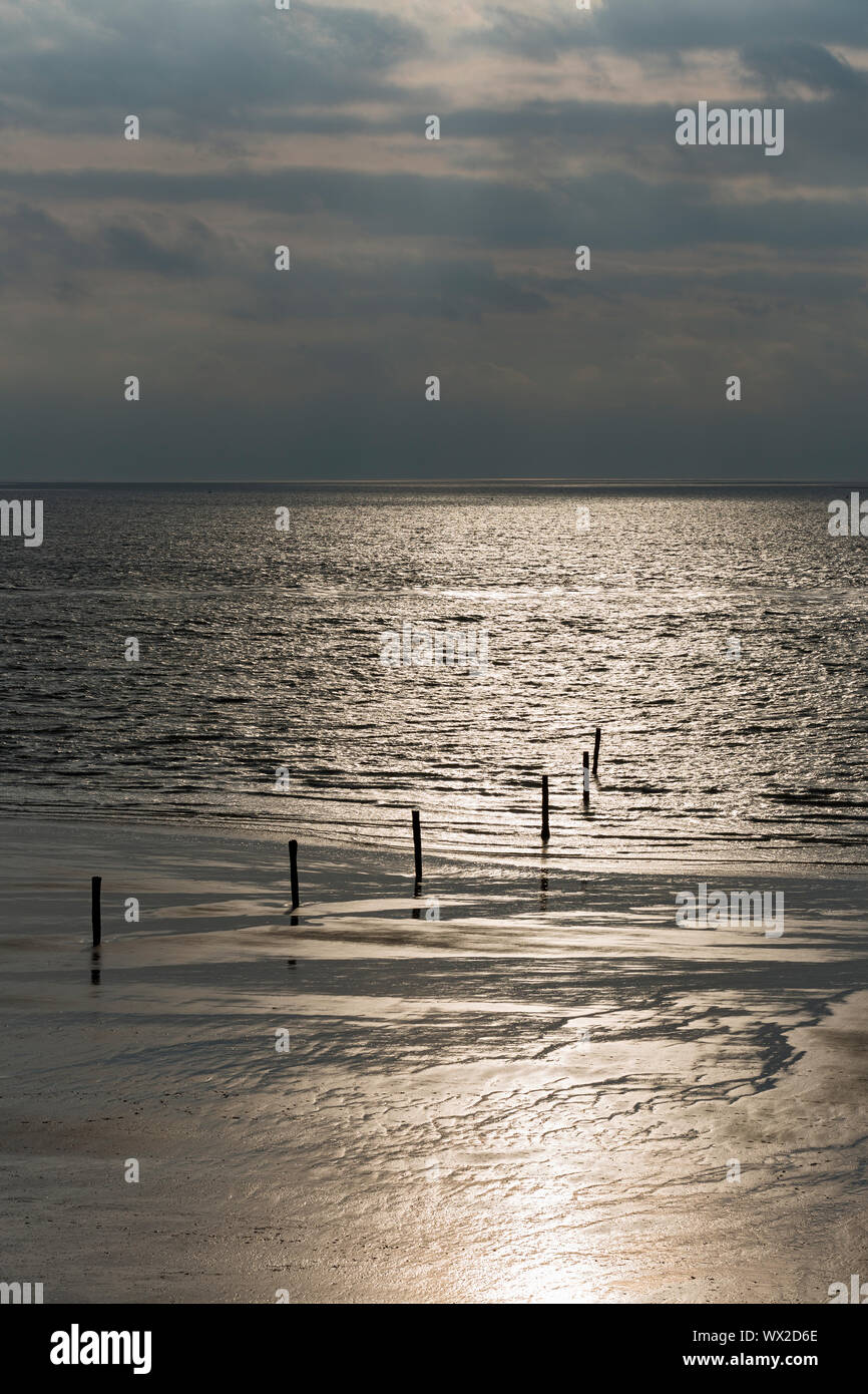 Norderney, Strand, Himmel, Meer, Gegenlicht Foto Stock