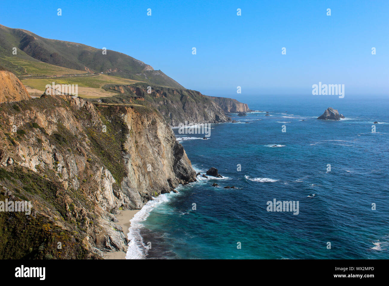 Vista costiera lungo la Pacific Coast Highway, CALIFORNIA, STATI UNITI D'AMERICA Foto Stock